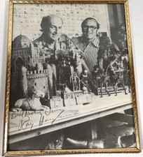 SIGNED RAY HARRYHAUSEN 8x10