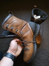 New ECCO Goretex Laced Boots