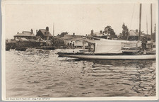 Oulton Broad, Suffolk - Old skipper - boats - postcard by Moxey c.1930s