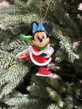 DISNEY Christmas Magic MINNIE