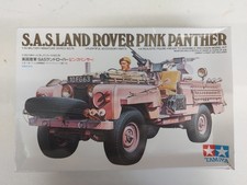Tamiya S.A.S Land rover pink