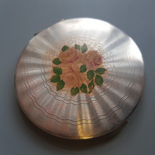 Vintage kigu powder compact - kigu,
