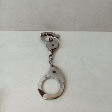 Hiatts Handcuffs (1960) chain linked Ex Police With 1 Key