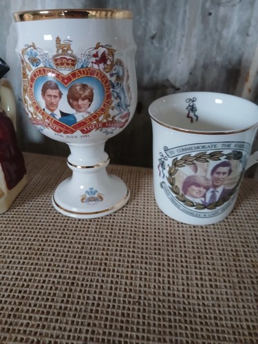 Royal pottery 1969 prince - royal,