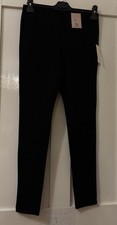 BNWT TU Black Stretch Firm