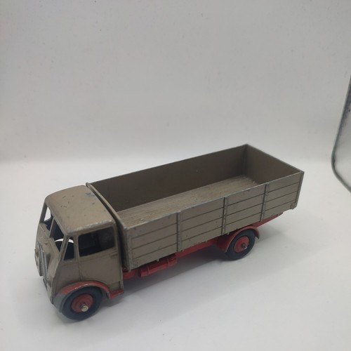 Dinky supertoys 511 guy - 511,