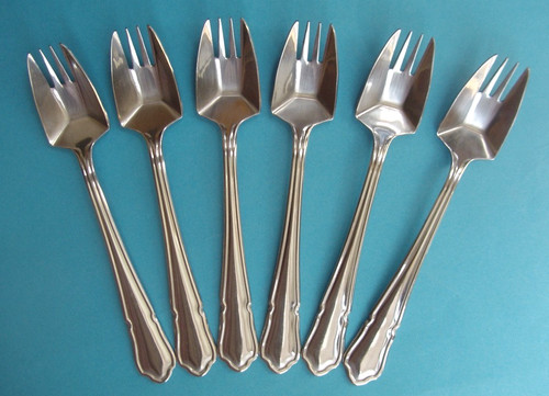 Six stainless steel viners - six,