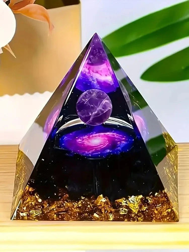 Orgonite pyramid amethyst - pyramid,