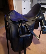 Bates 17.5 Black Dressage