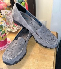 NEW Skechers Expressway