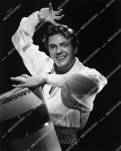 6508 036 desi arnaz - arnaz, on