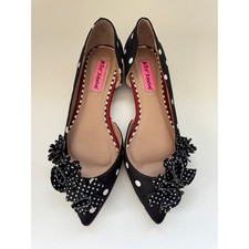 Betsey Johnson Size 7.5 Womens