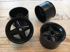 Revolution Bearing Wheels Black  V12 1:12 Hot Rod Saloon Stock 1300 Kamtec 