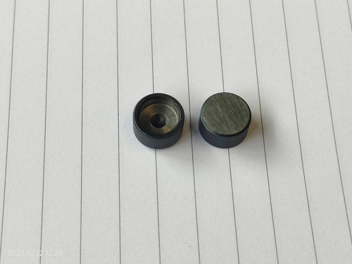 Cylinder head valve stem - head,