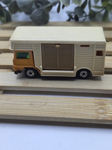 Matchbox horse box 1977 - horse, no.40