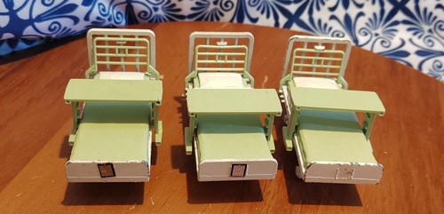 1983 britains hospital - 1983,