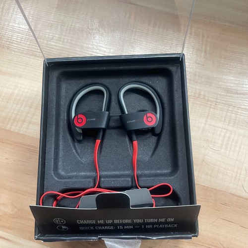 Beats dre powerbeats 2 - by,