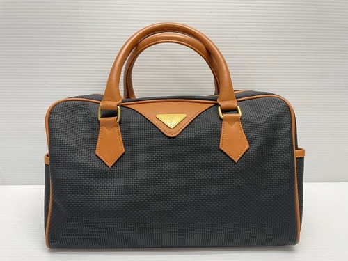 Yves saint laurent boston - saint,