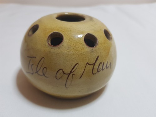 Isle man pottery - of,