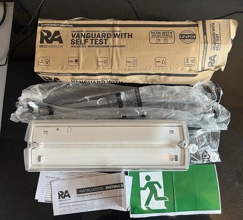 Emergency light bulkhead - light,