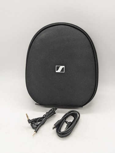 Cable pouch case earpads only - case/earpads,