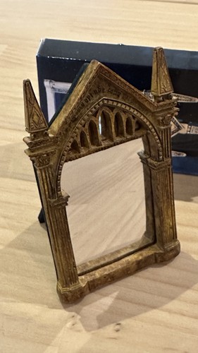 Harry potter miniature mirror - harry,