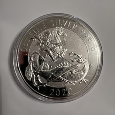 Royal Mint 10oz Valiant St