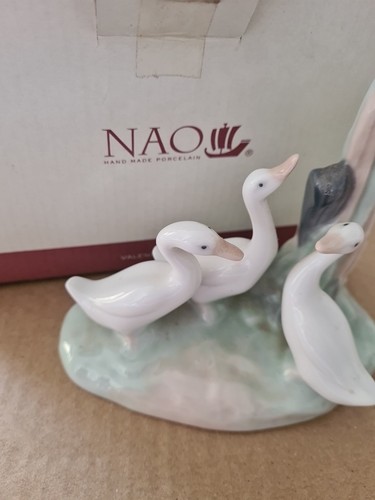 Vintage lladro nao porcelain - lladro,
