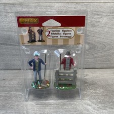 Lemax Figurine - Friendly
