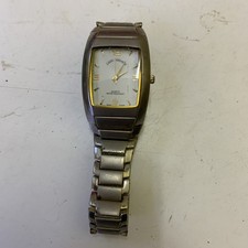 Louis Valentin Swiss Design