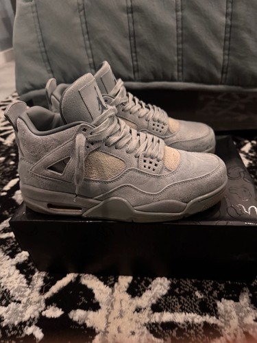 Jordan kaws air 4 - x,