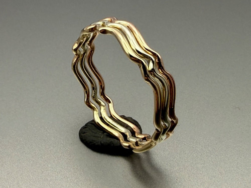 Wavy gold stacking ring - wavy,