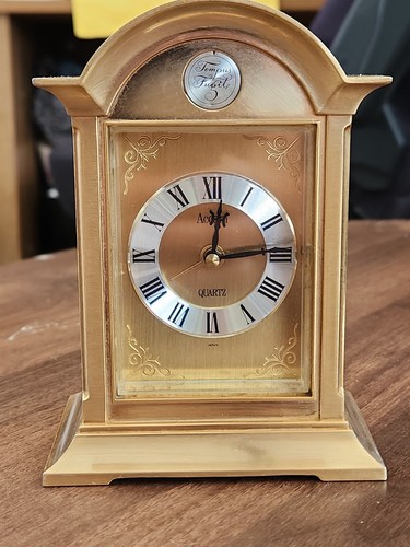 Vintage acctim tempus - "tempus, fugit"