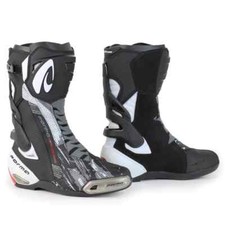 motorcycle boots | Forma