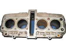 Cylinder bottom cylinder