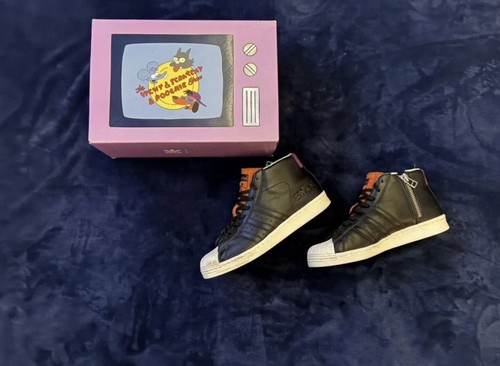Adidas superstars simpsons - superstars,