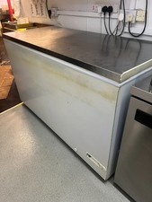 Gram chest freezer CF53SG