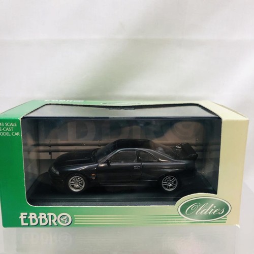 Nissan skyline gt r r33 - ),