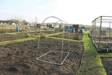 Walk In Fruit or Vegetable Cages Domed Cage Different Lengths & Netting Types
