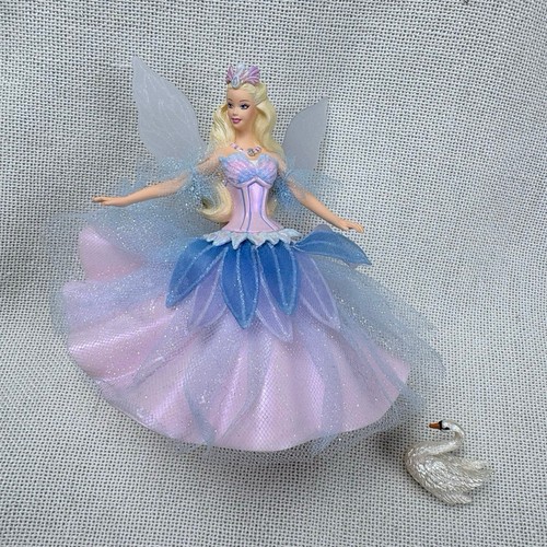 Hallmark keepsake barbie - hallmark,