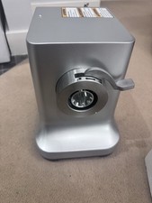 The meat mincer is brand new