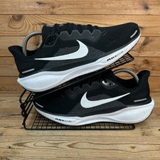 Nike Trainers Men Size UK 9.5