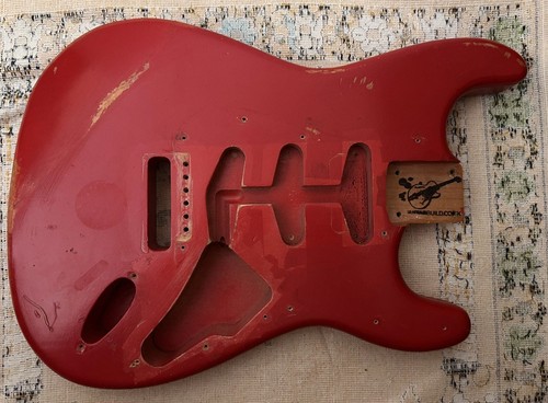 Guitarbuild alder strat body - , strat.