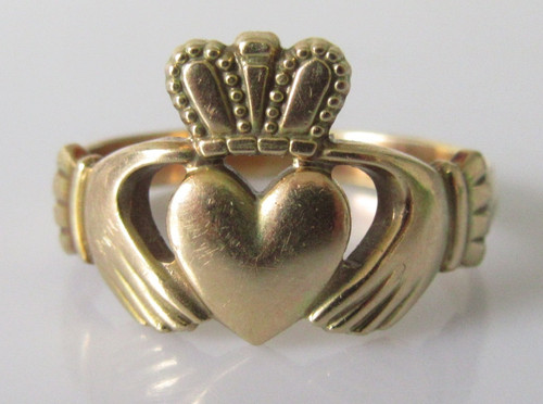 Gold claddagh ring vintage - ring,