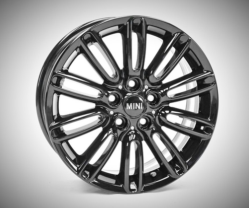 Black aluminum alloy wheels - black,
