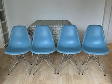 4 Vitra Eames DSR Chairs