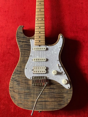 Suhr pro series - series, s4