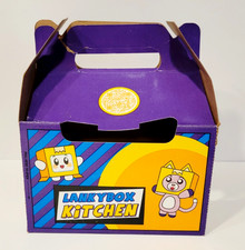 Lankybox Kitchen Chuck E
