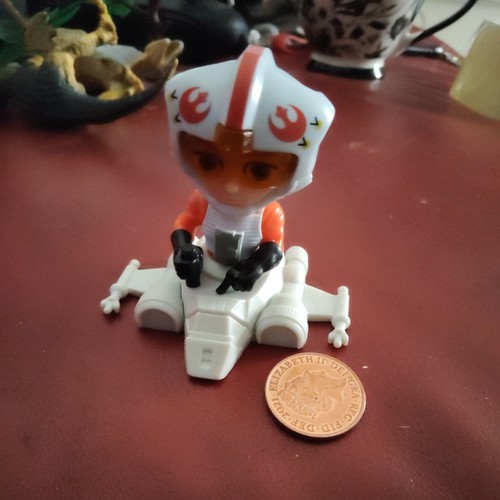 Star wars 2026 kinder - star,