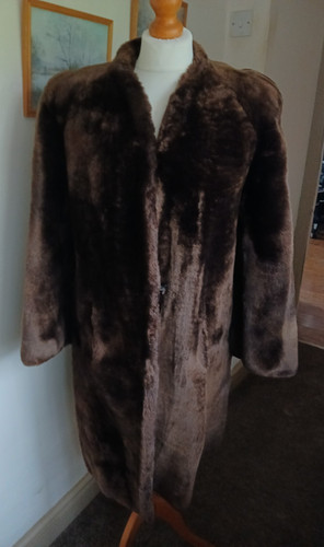 Lovely vintage brown - brown's, of